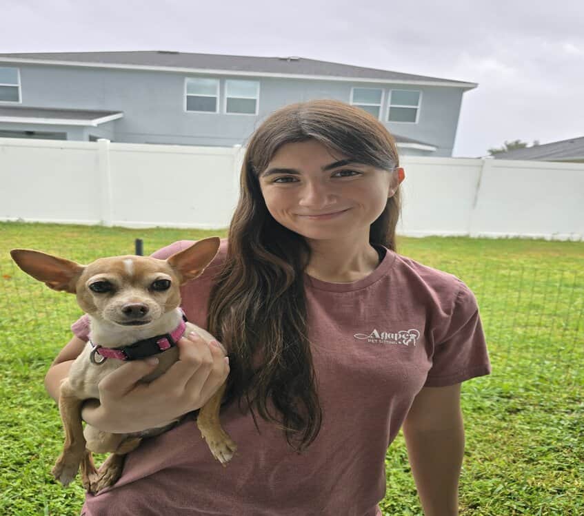 Briana Pet Sitter Florida